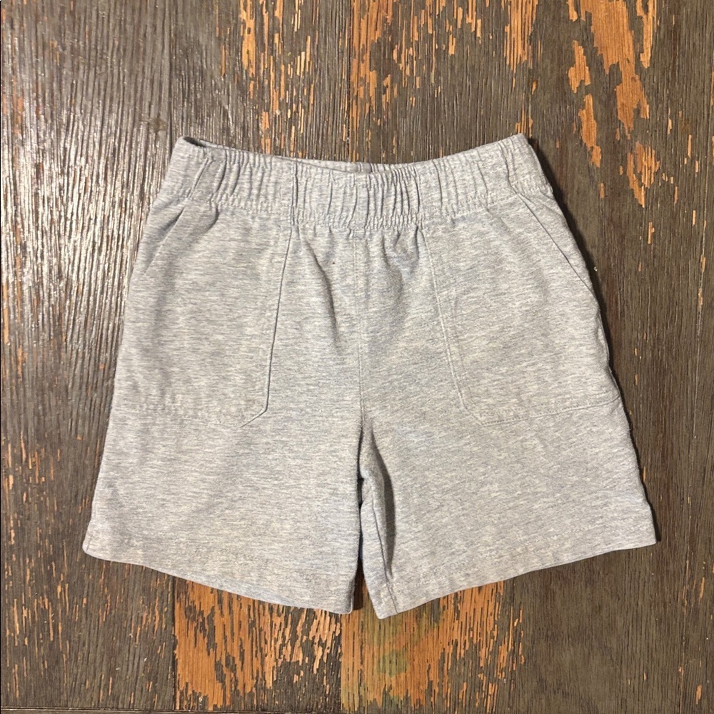 OshKosh B'gosh 3T Orange Crush Henley Shirt and Gravel Grey Pocketed Shorts, EUC - Picture 5 of 7